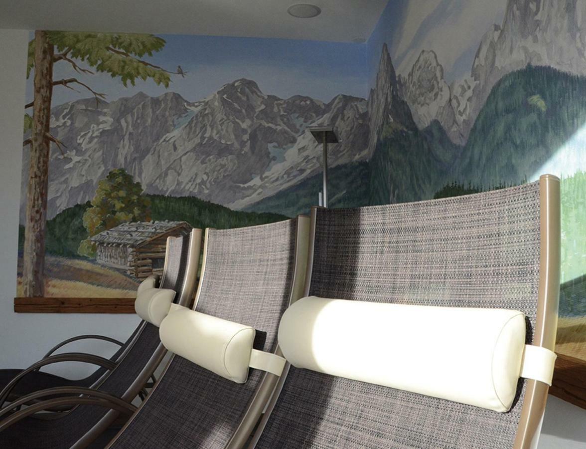 Chalet Laerchenzipf Pfarrwerfen Luaran gambar