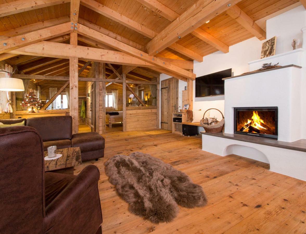 Chalet Laerchenzipf Pfarrwerfen Luaran gambar